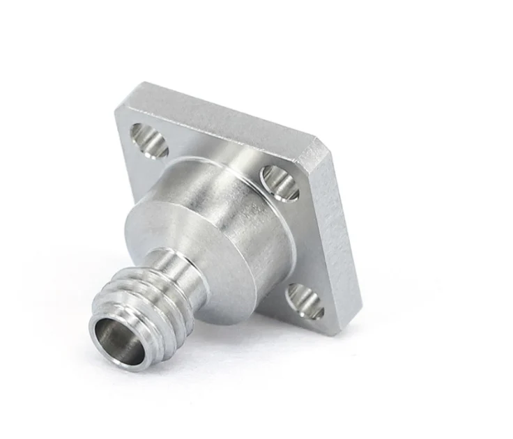 Đầu nối RF 110GHz
